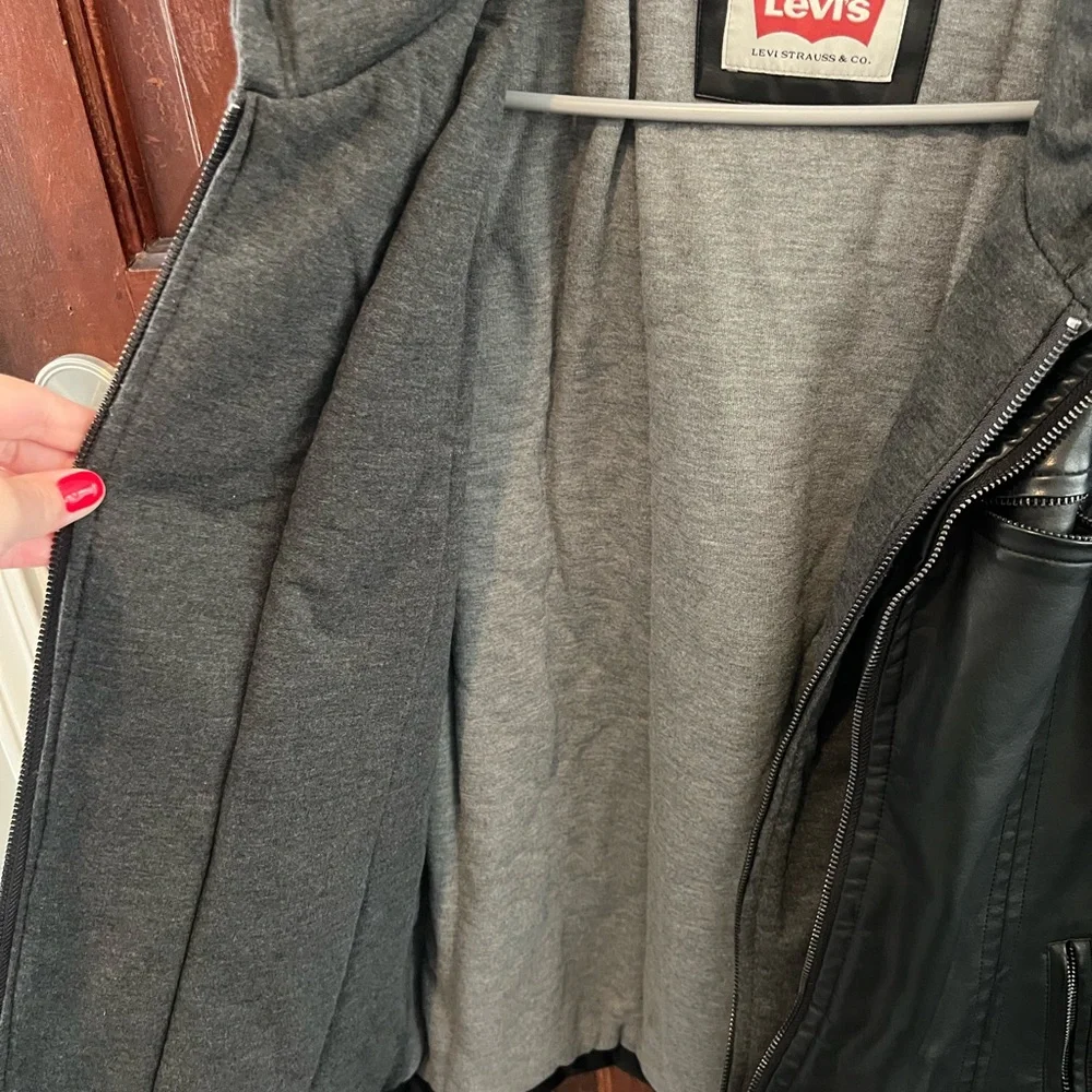 Men’s Levi faux leather jacket - Picture 10 of 10